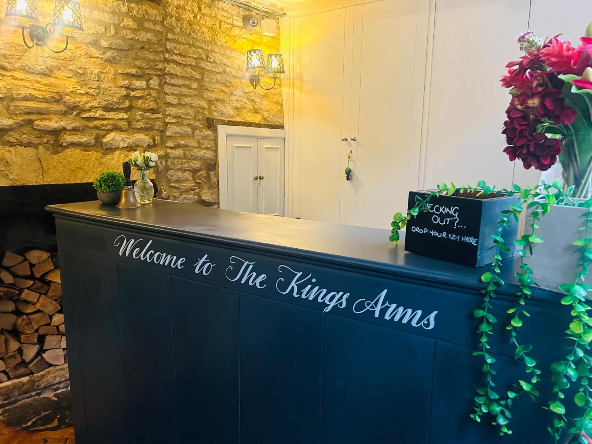 The Kings Arms Hotel Stow-on-the-Wold Exterior foto